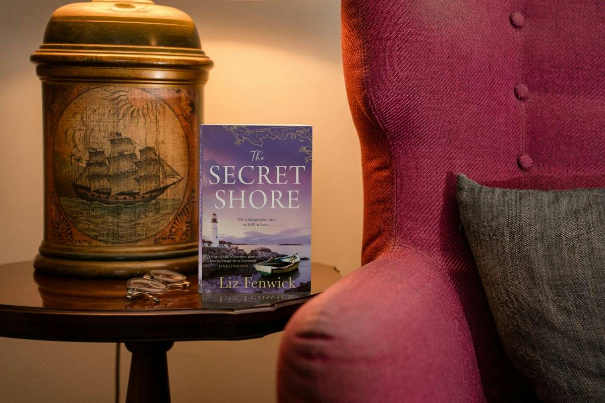 The Secret Shore | Liz Fenwick